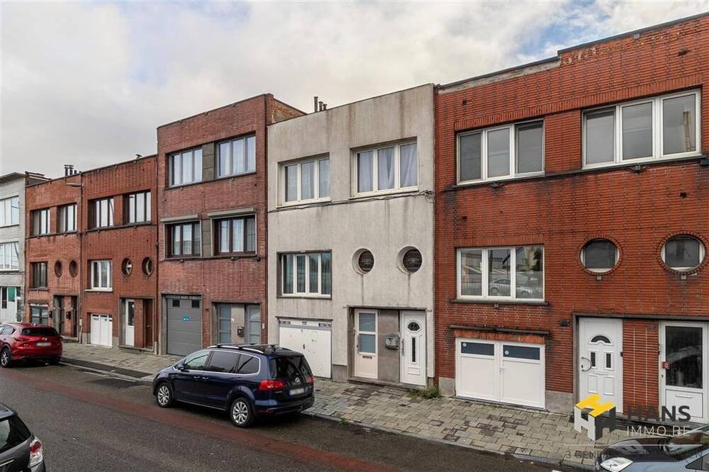 Huis te koop in Deurne 2100 189900.00€ 2 slaapkamers 92.00m² - Zoekertje 498582