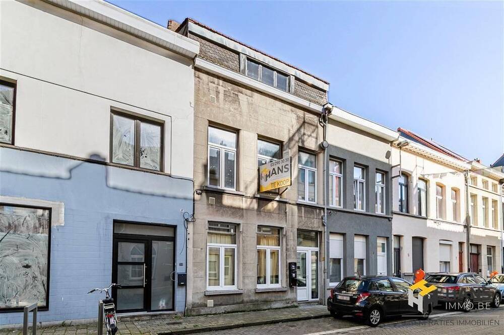 Huis te koop in Borgerhout 2140 229000.00€ 2 slaapkamers 139.00m² - Zoekertje 498580