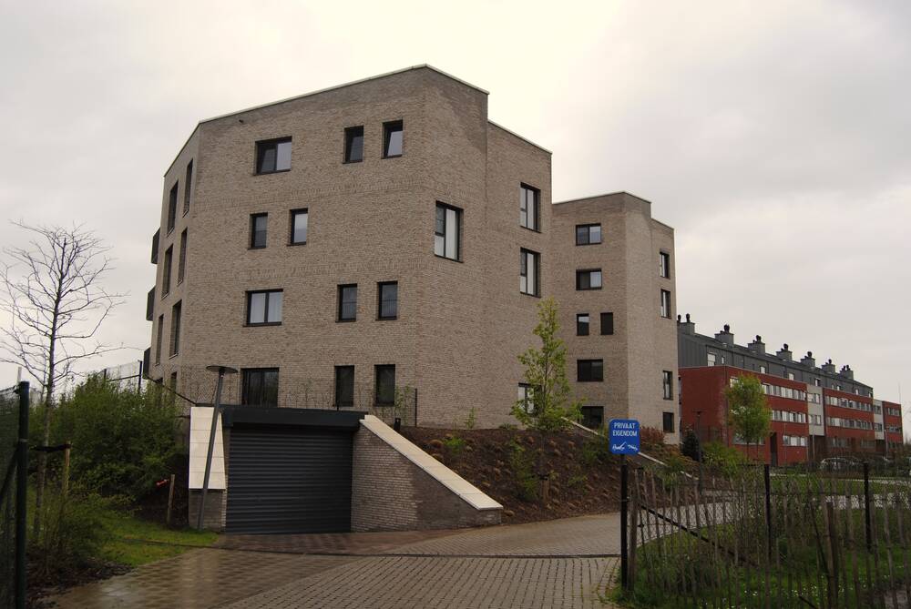 Parking & garage te  huur in Niel 2845 55.00€  slaapkamers m² - Zoekertje 499017