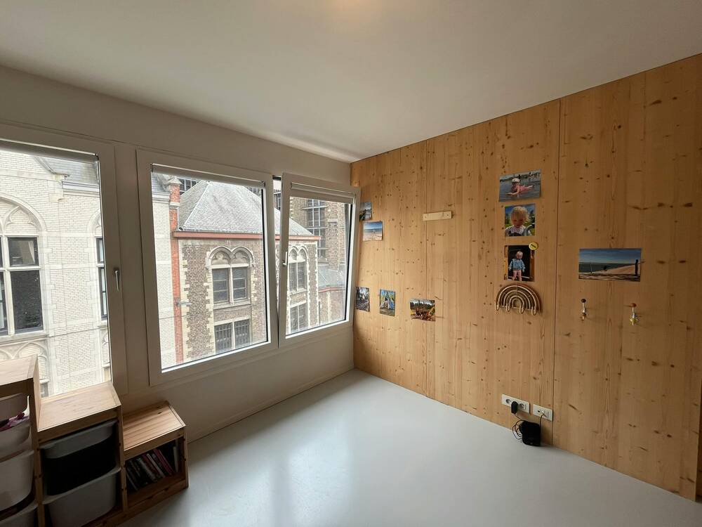 Appartement te huur in Berchem 2600 650.00€ 1 slaapkamers 110.00m² - Zoekertje 493710