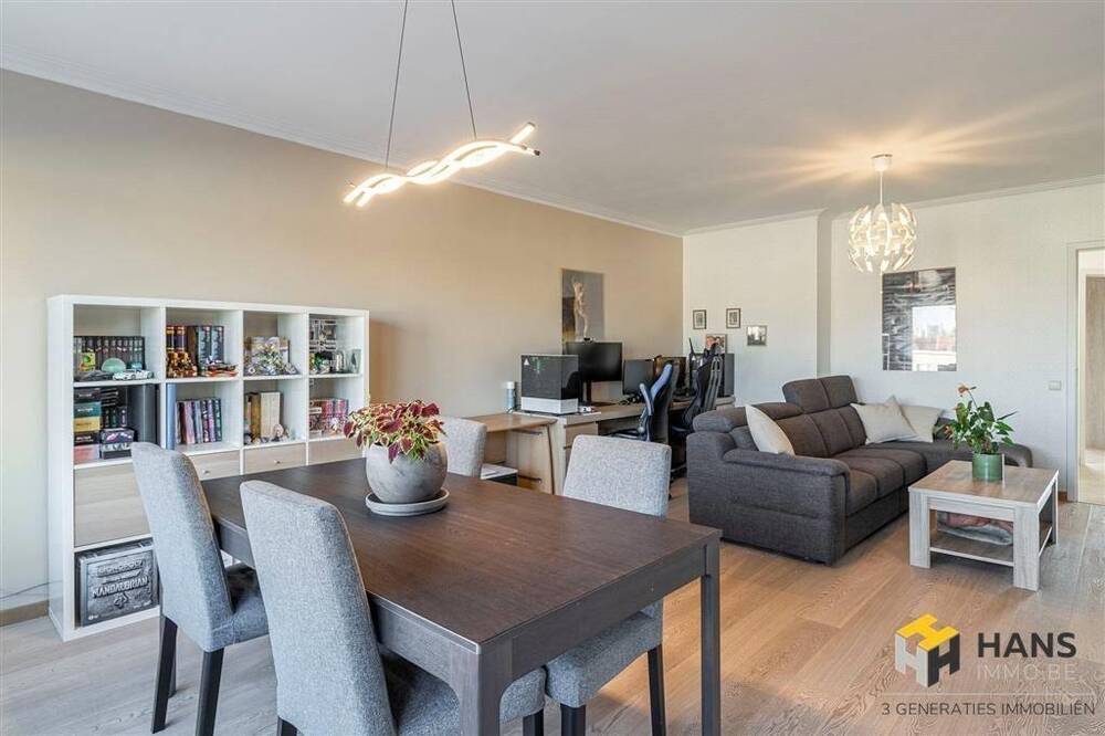 Appartement te koop in Merksem 2170 219000.00€ 2 slaapkamers 98.00m² - Zoekertje 498569