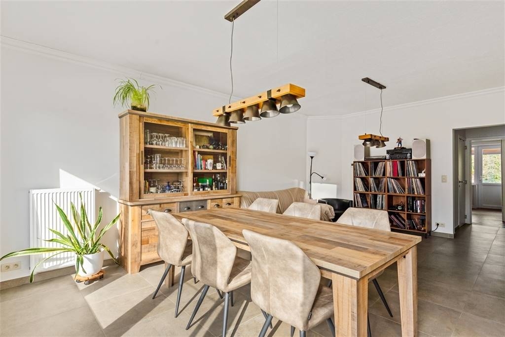 Huis te koop in Mechelen 2800 428000.00€ 2 slaapkamers 186.00m² - Zoekertje 498642