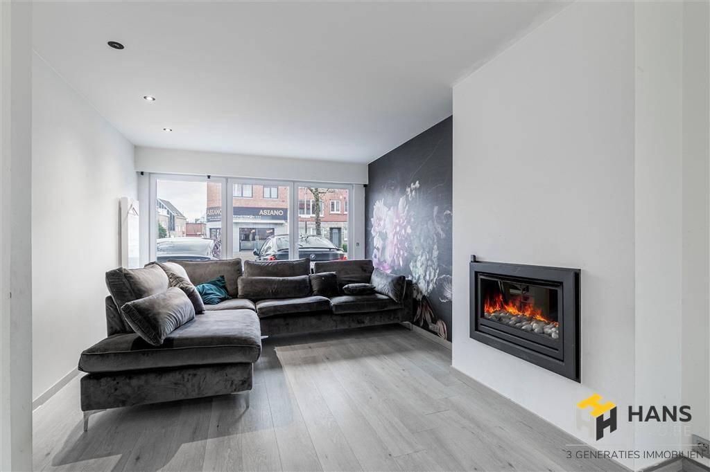 Huis te koop in Wilrijk 2610 459000.00€ 5 slaapkamers 214.00m² - Zoekertje 498615