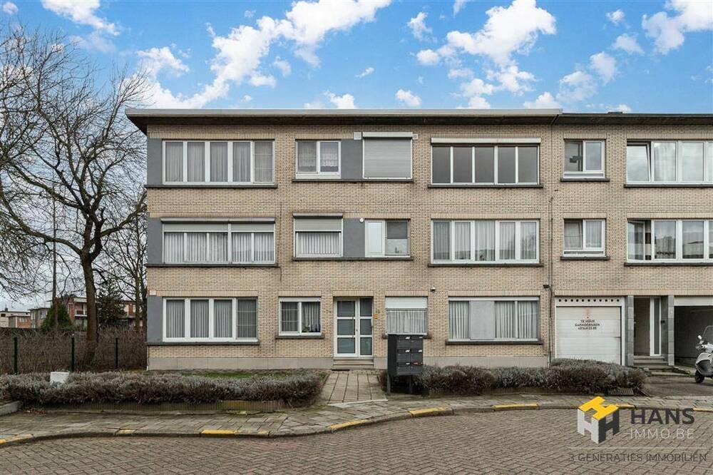 Appartement te koop in Deurne 2100 189000.00€ 2 slaapkamers 87.00m² - Zoekertje 498571