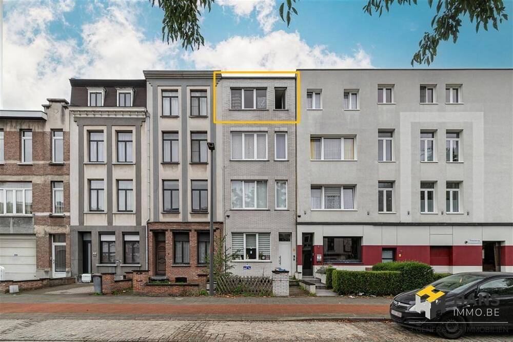 Appartement te koop in Deurne 2100 125000.00€ 1 slaapkamers 46.00m² - Zoekertje 498583