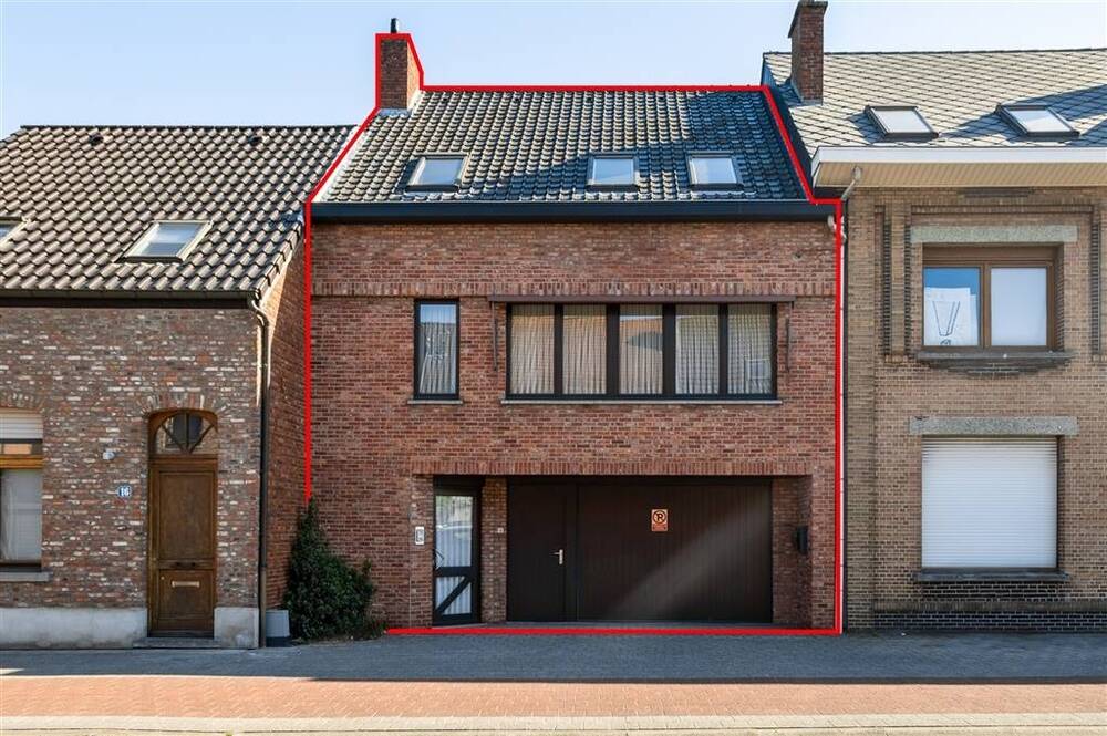 Huis te koop in Retie 2470 299000.00€ 2 slaapkamers 144.00m² - Zoekertje 498008