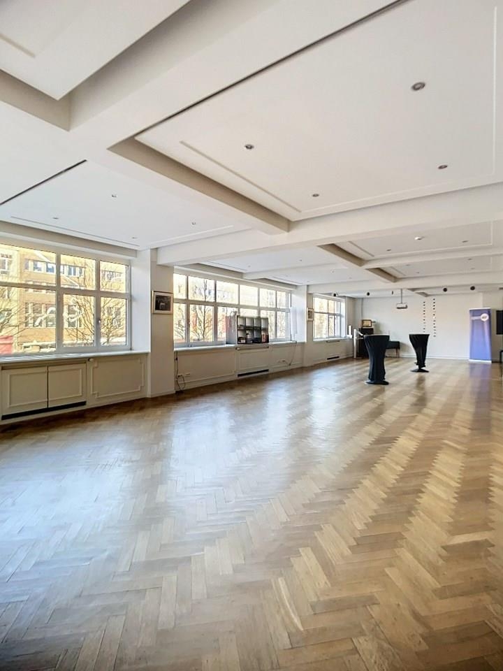Handelszaak te huur in Antwerpen 2000 4675.00€ slaapkamers 420.00m² - Zoekertje 497694