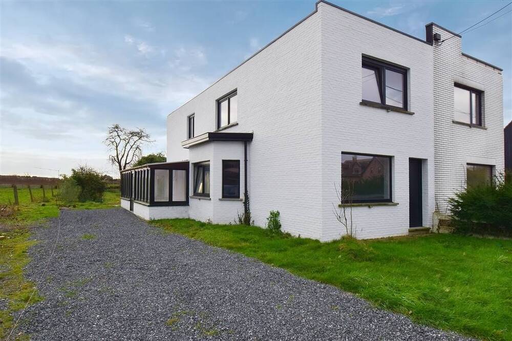 Huis te koop in Booischot 2221 375000.00€ 3 slaapkamers 132.00m² - Zoekertje 497505