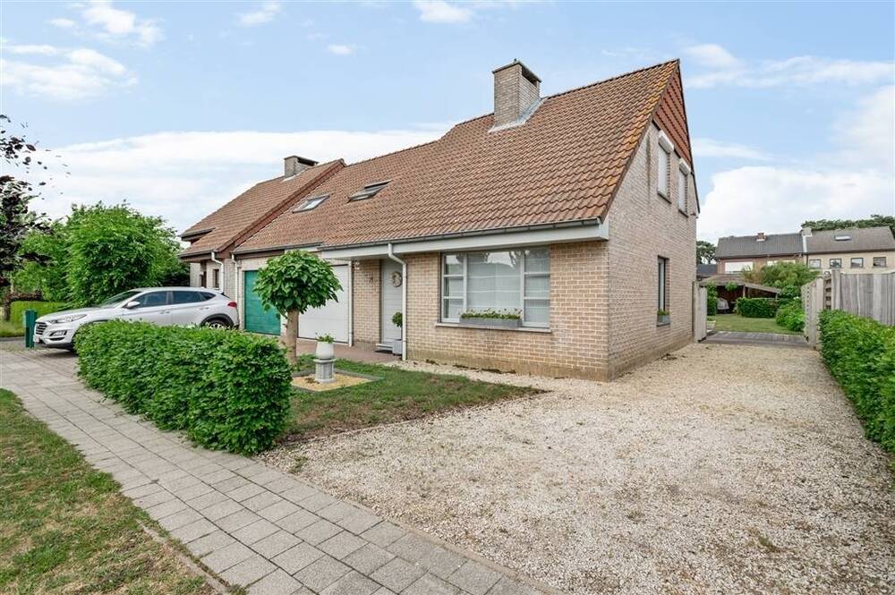 Huis te koop in Zandhoven 2240 449000.00€ 3 slaapkamers 151.00m² - Zoekertje 497517