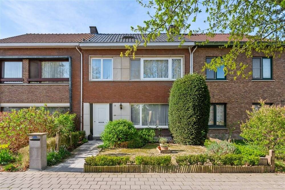 Huis te koop in Kontich 2550 439000.00€ 3 slaapkamers 157.00m² - Zoekertje 498137