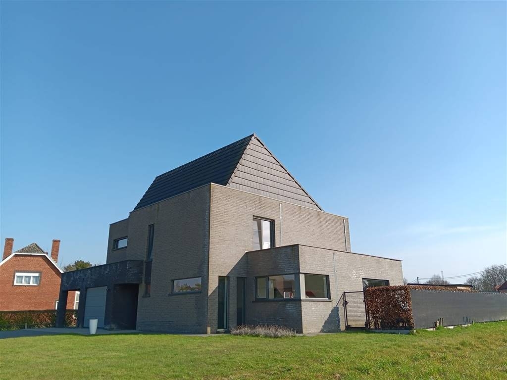 Huis te koop in Olmen 2491 499000.00€ 4 slaapkamers 250.00m² - Zoekertje 497503