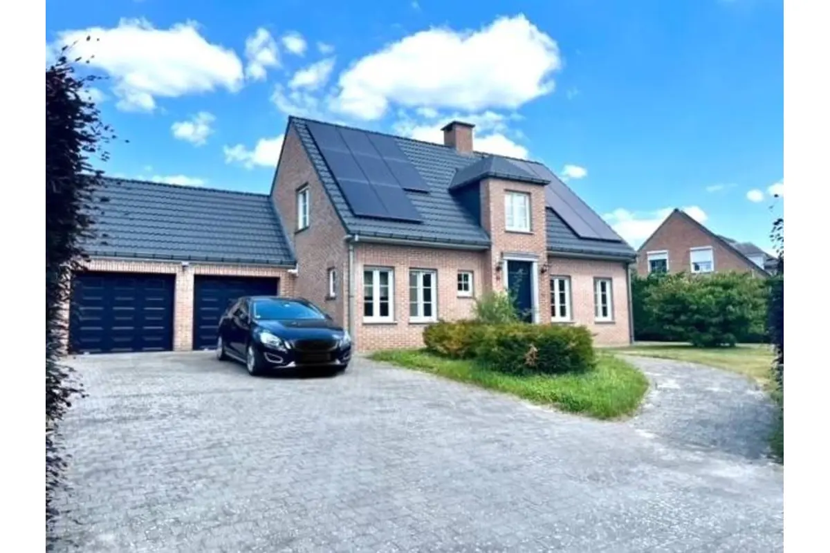Huis te  huur in Nijlen 2560 1775.00€ 3 slaapkamers 185.00m² - Zoekertje 720973