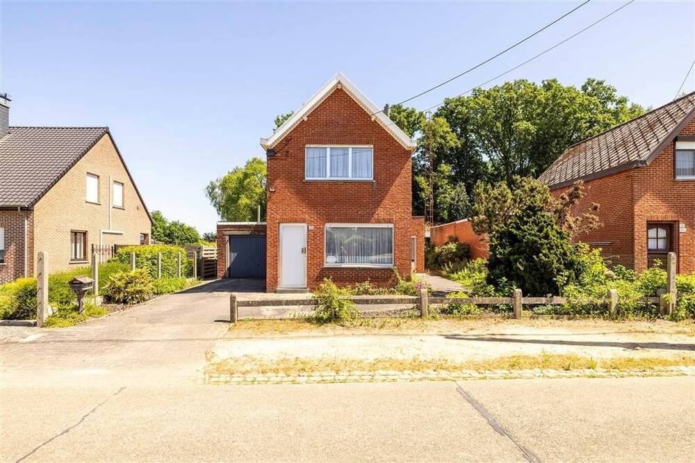 Huis te koop in Hulshout 2235 199000.00€ 2 slaapkamers 91.00m² - Zoekertje 497391