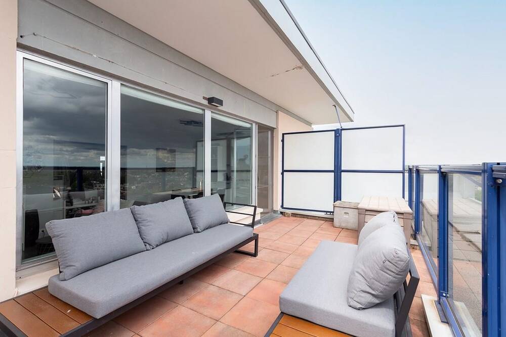 Appartement te koop in Berchem 2600 235000.00€ 2 slaapkamers 69.00m² - Zoekertje 497327