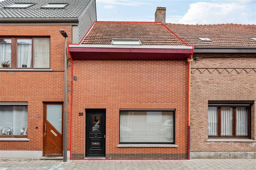 Huis te  koop in Turnhout 2300 275000.00€ 2 slaapkamers 133.00m² - Zoekertje 498017