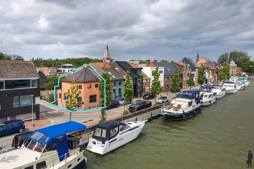 Huis te koop in Willebroek 2830 199000.00€ 2 slaapkamers 138.00m² - Zoekertje 498248