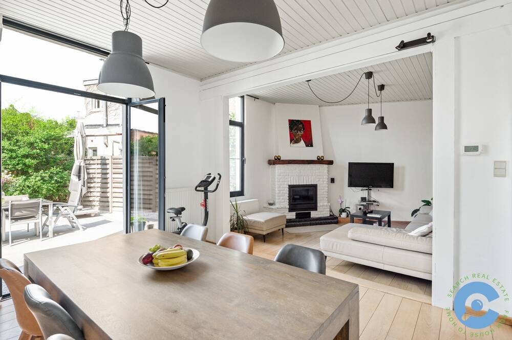 Huis te koop in Berchem 2600 429000.00€ 3 slaapkamers 162.00m² - Zoekertje 496356