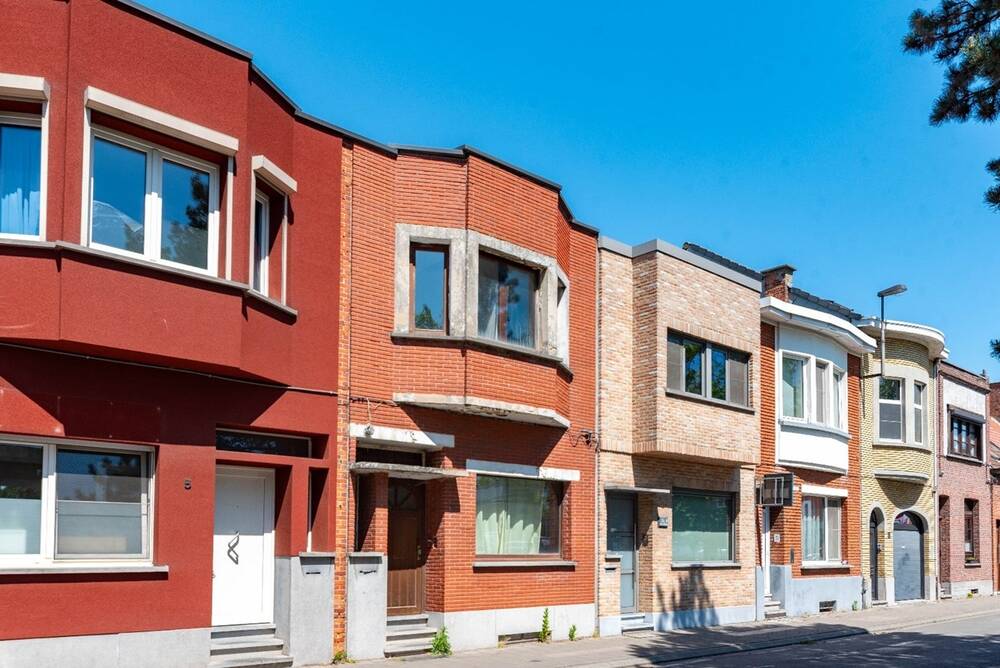 Huis te koop in Hoboken 2660 259000.00€ 3 slaapkamers 121.00m² - Zoekertje 496624