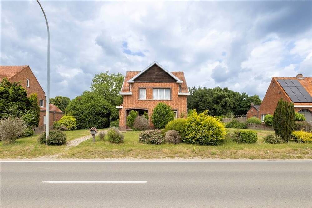 Huis te koop in Meerhout 2450 349000.00€ 3 slaapkamers 174.00m² - Zoekertje 496518