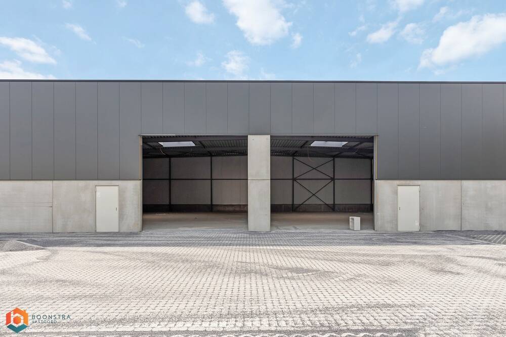 Handelszaak te huur in Heist-op-den-Berg 2220 1475.00€ slaapkamers 294.00m² - Zoekertje 496332