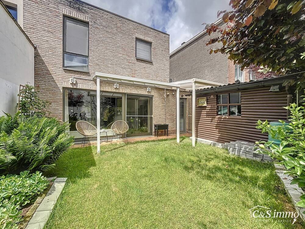 Huis te koop in Mortsel 2640 400000.00€ 3 slaapkamers 125.00m² - Zoekertje 496367