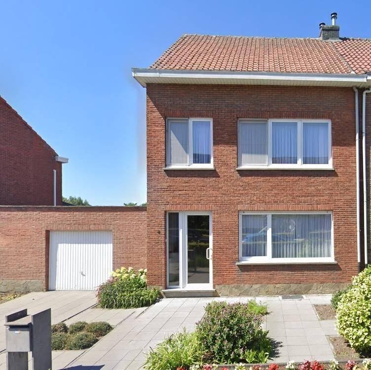 Huis te koop in Hemiksem 2620 374000.00€ 3 slaapkamers 175.00m² - Zoekertje 497003