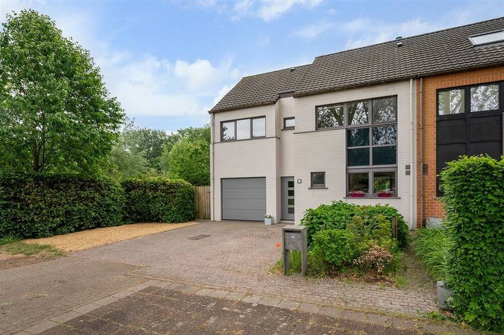 Huis te koop in Brasschaat 2930 659000.00€ 4 slaapkamers 251.10m² - Zoekertje 496838