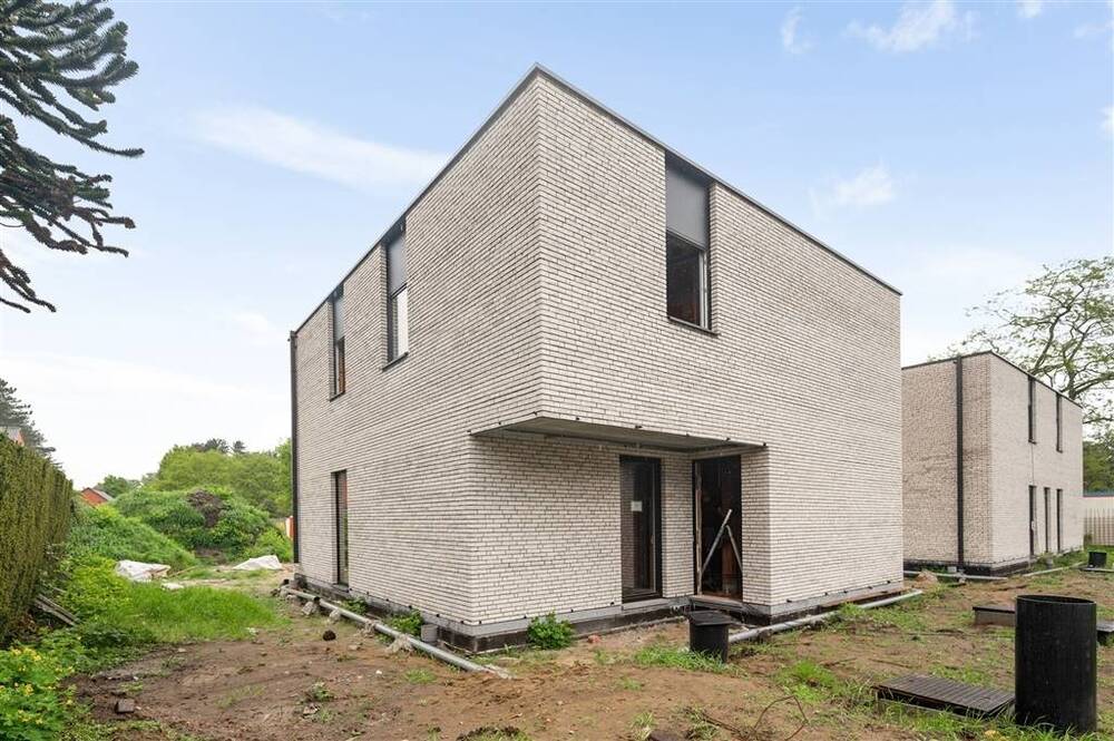 Huis te koop in Zoerle-Parwijs 2260 460000.00€ 3 slaapkamers 172.00m² - Zoekertje 496513