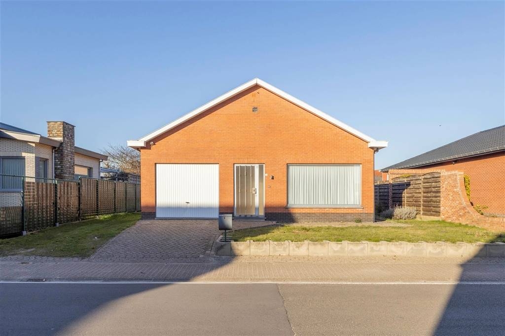Huis te koop in Eindhout 2430 224000.00€ 2 slaapkamers 112.00m² - Zoekertje 496395