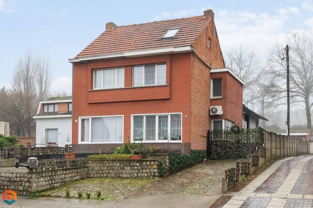 Huis te  koop in Beerzel 2580 368500.00€ 5 slaapkamers 239.00m² - Zoekertje 496340