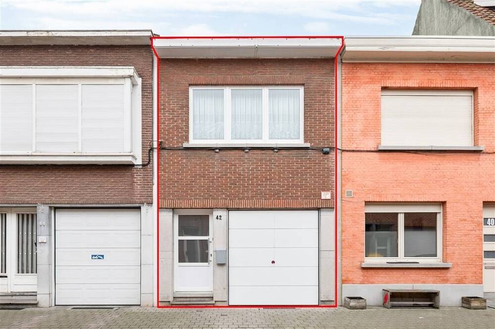 Huis te koop in Merksem 2170 279000.00€ 3 slaapkamers 114.00m² - Zoekertje 495833