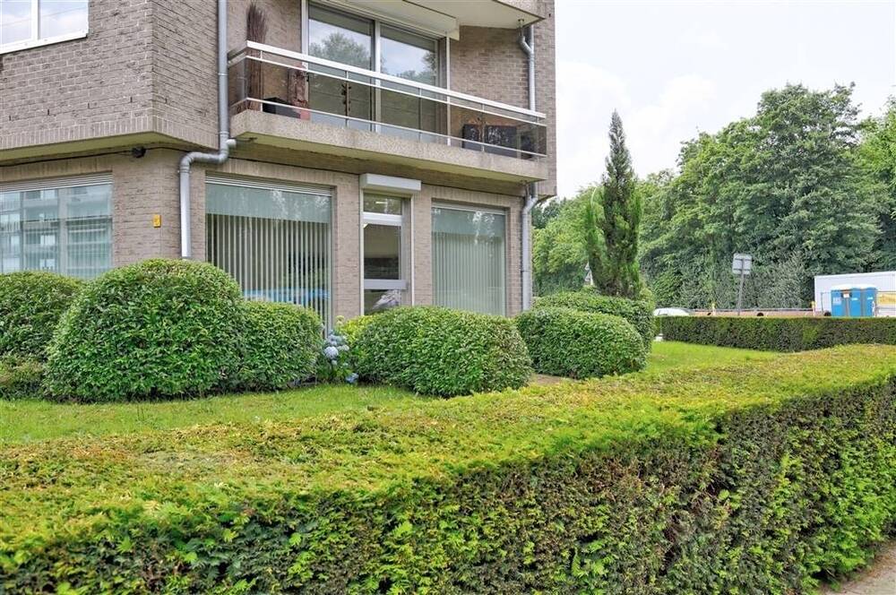 Handelszaak te koop in Deurne 2100 230000.00€ slaapkamers m² - Zoekertje 495518