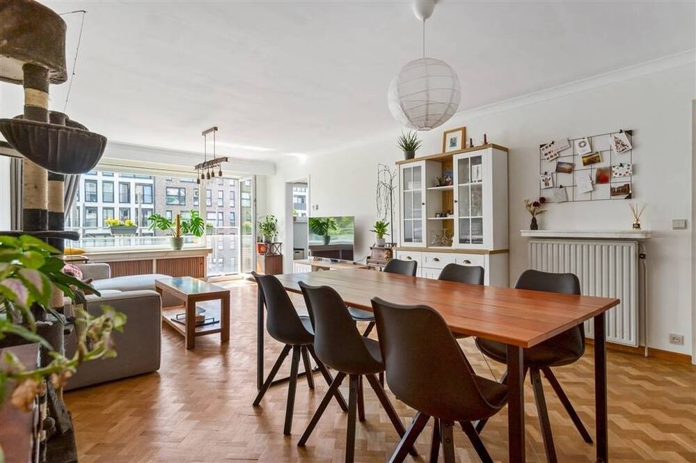 Appartement te koop in Deurne 2100 259000.00€ 3 slaapkamers 99.00m² - Zoekertje 495815