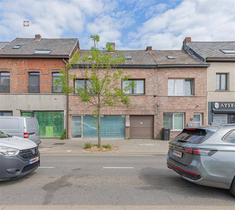 Huis te koop in Willebroek 2830 315000.00€ 3 slaapkamers 261.00m² - Zoekertje 495904