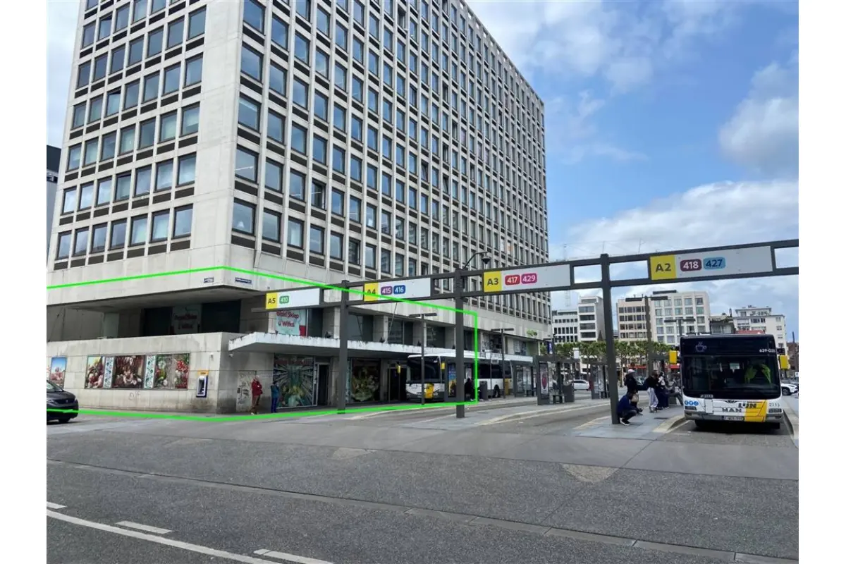 Handelszaak te  koop in Antwerpen 2018 950000.00€  slaapkamers 560.00m² - Zoekertje 495520
