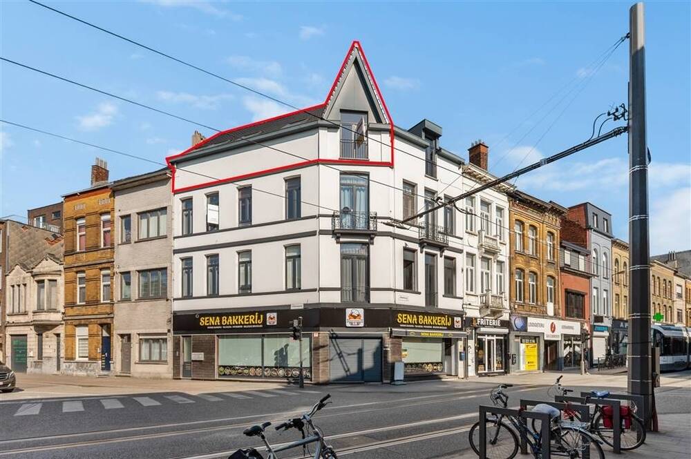 Appartement te koop in Deurne 2100 209000.00€ 2 slaapkamers 65.00m² - Zoekertje 495821