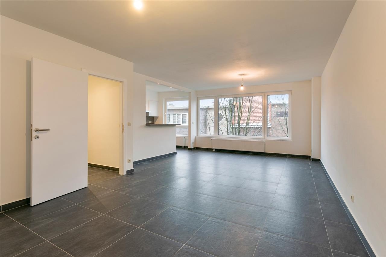 Appartement te huur in Brasschaat 2930 900.00€ 3 slaapkamers 100.00m² - Zoekertje 495093