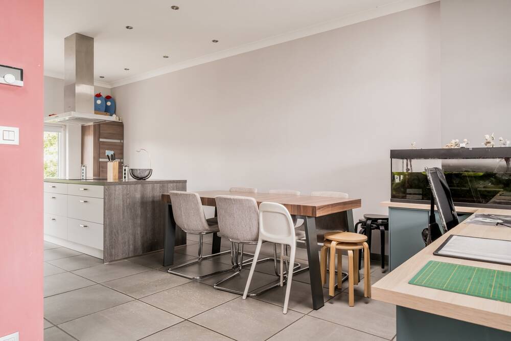 Appartement te  koop in Wilrijk 2610 375000.00€ 4 slaapkamers 215.00m² - Zoekertje 494872
