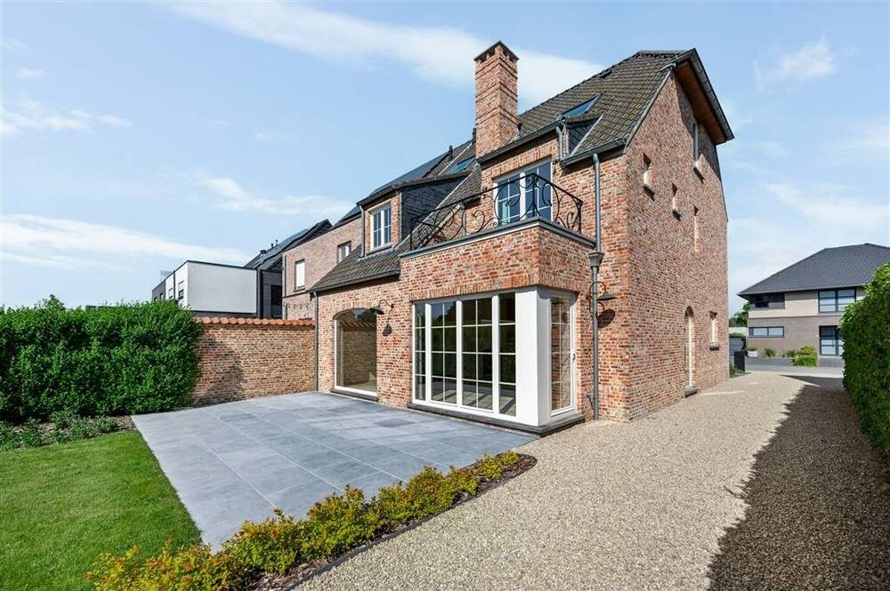 Huis te koop in Houtvenne 2235 649000.00€ 3 slaapkamers 223.00m² - Zoekertje 494570