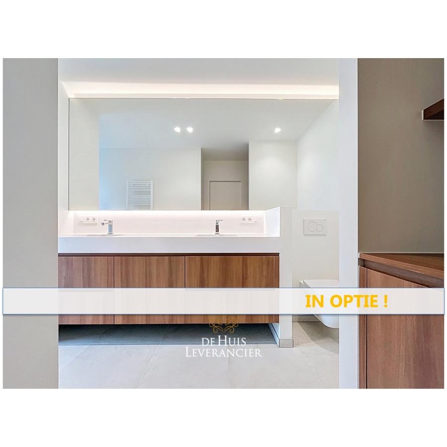 Huis te  huur in Kontich 2550 2400.00€ 3 slaapkamers 200.00m² - Zoekertje 505561
