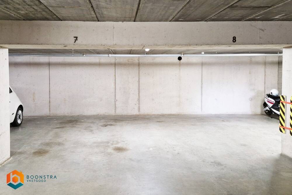 Parking & garage te  koop in Reet 2840 25000.00€  slaapkamers m² - Zoekertje 506203