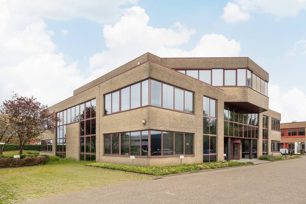 Handelszaak te in Aartselaar 2630 3585.00€ slaapkamers 390.00m² - Zoekertje 507773