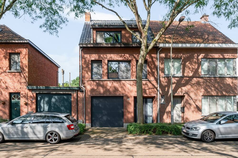 Huis te koop in Brasschaat 2930 499000.00€ 4 slaapkamers 205.00m² - Zoekertje 509038