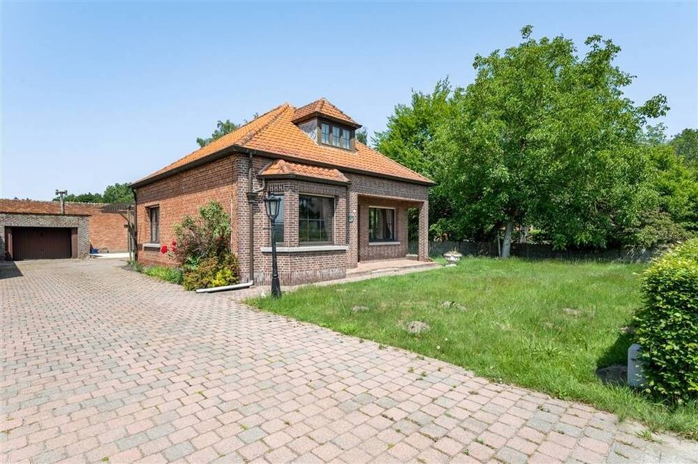 Huis te  koop in Kessel 2560 325000.00€ 3 slaapkamers 142.00m² - Zoekertje 508981