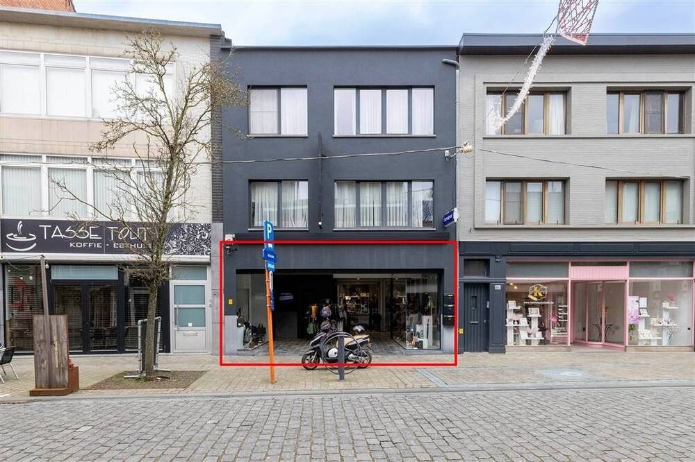 Handelszaak te koop in Herentals 2200 499000.00€ slaapkamers 350.00m² - Zoekertje 510392