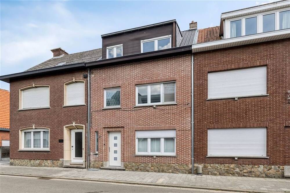 Huis te koop in Puurs 2870 349000.00€ 4 slaapkamers 201.00m² - Zoekertje 510950