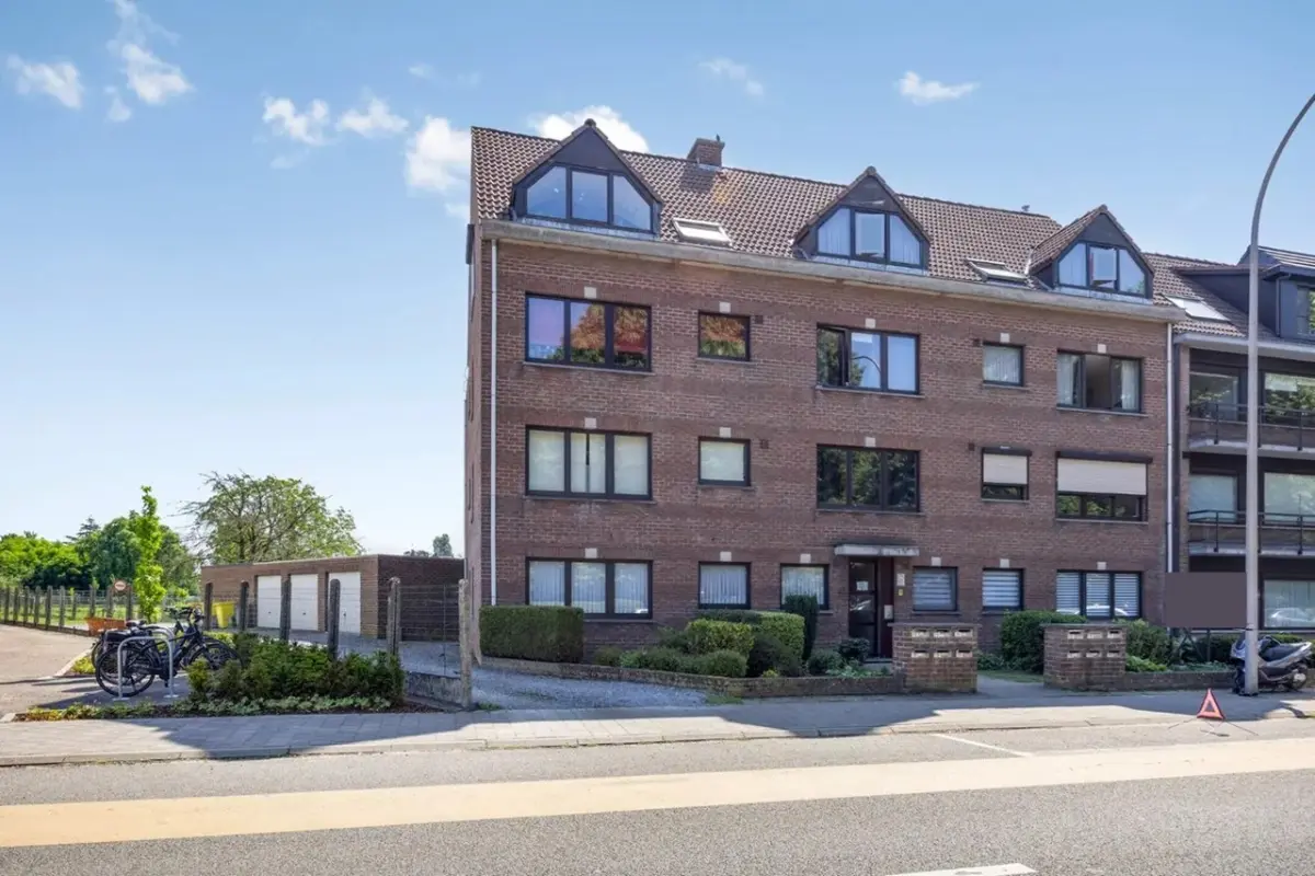 Studio te  koop in Geel 2440 140000.00€  slaapkamers 28.00m² - Zoekertje 511606
