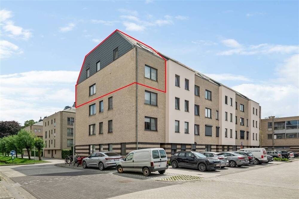 Appartement te koop in Burcht 2070 375000.00€ 3 slaapkamers 119.00m² - Zoekertje 511204