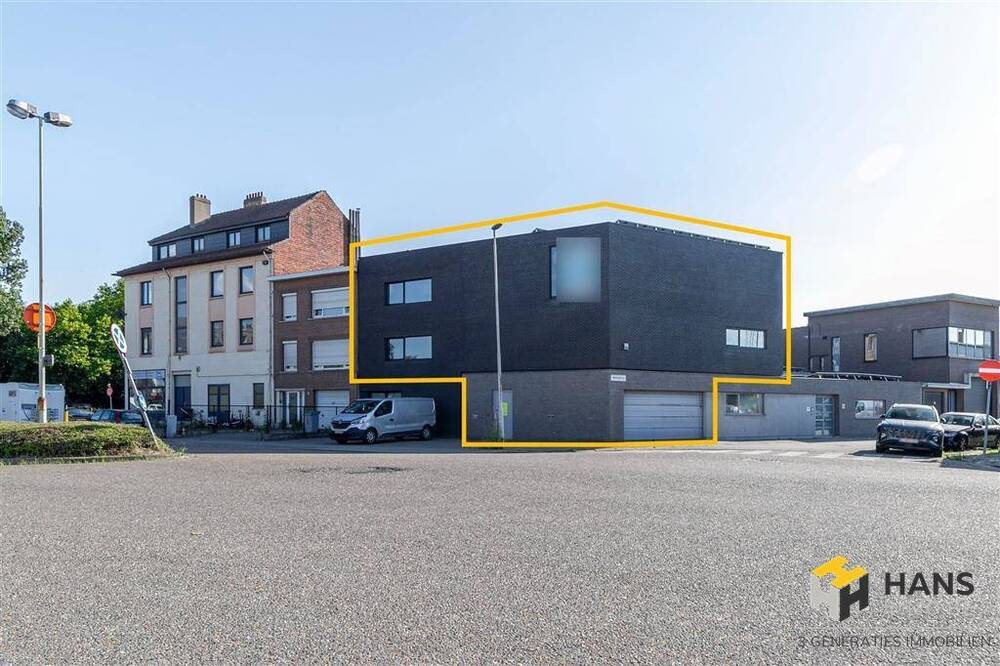 Handelszaak te koop in Deurne 2100 499000.00€ slaapkamers 350.00m² - Zoekertje 511410