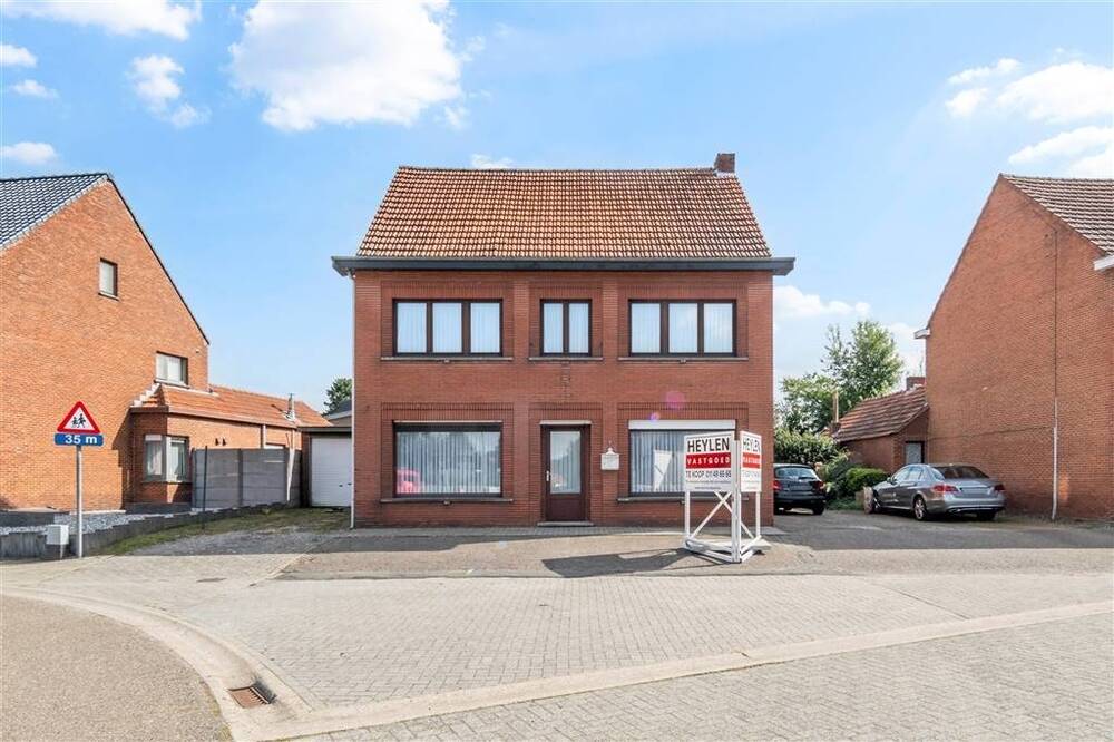 Huis te koop in Balen 2490 265000.00€ 4 slaapkamers 196.00m² - Zoekertje 512142